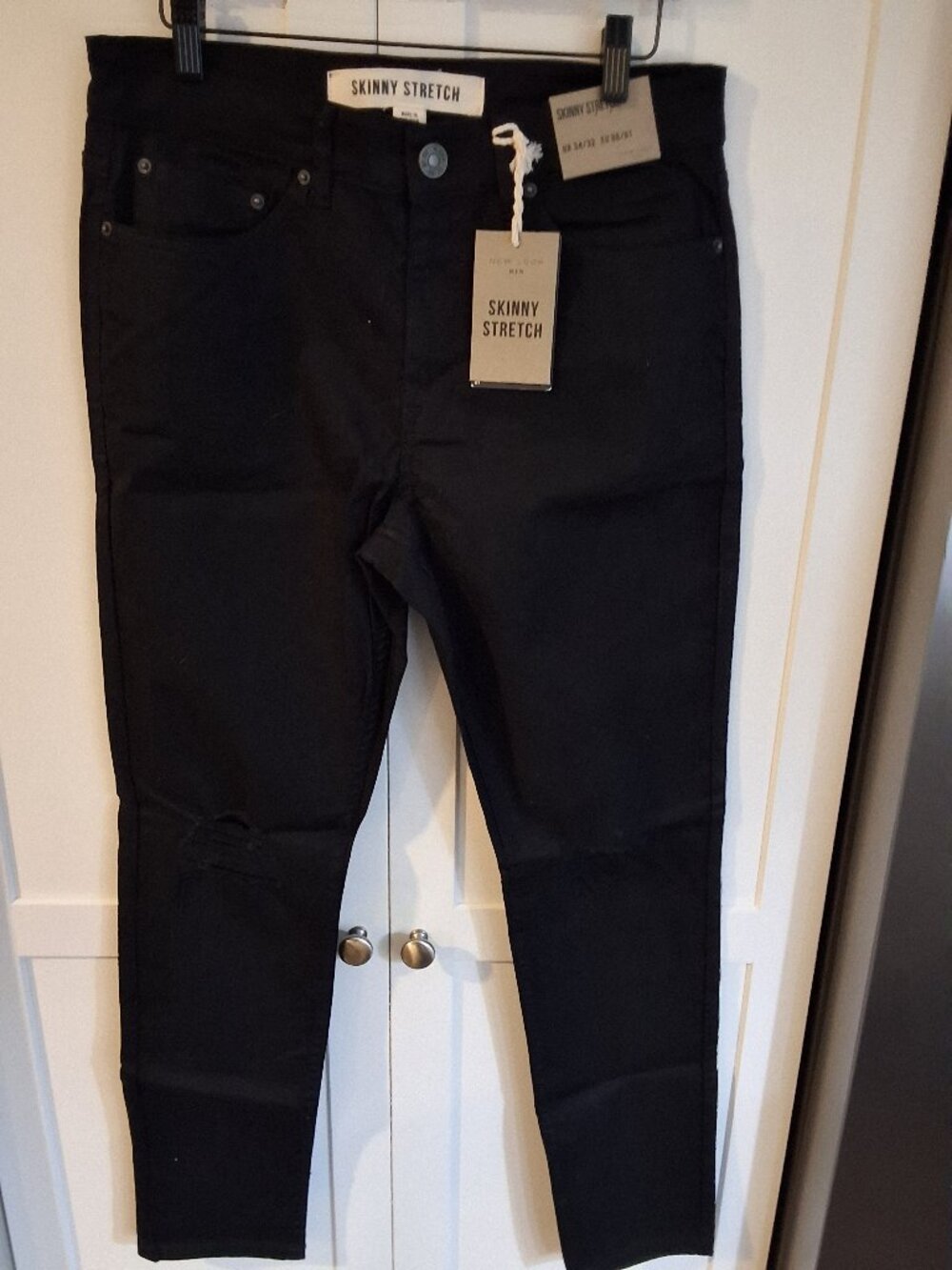 New Look Men's Busted Knee Skinny Stretch Jeans in Black